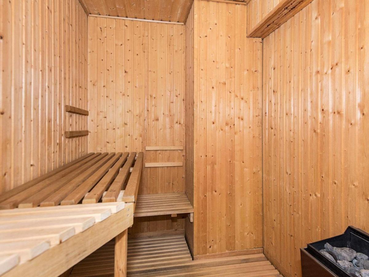 6 Person Holiday Home In Henne Henne Strand Exterior foto